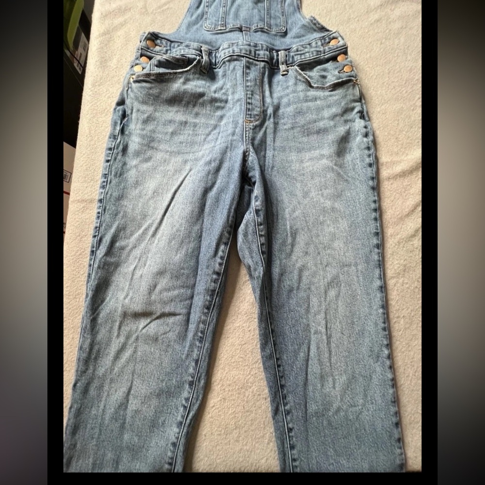 Universal Threads Denim Overalls Womens 10 (30R) Medium Wash Classic Raw Hemline - Picture 2 of 8